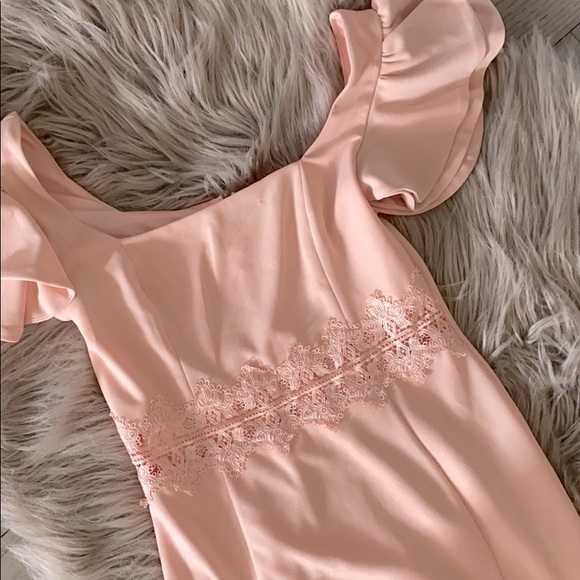 Blush Dress - Picture 2 of 4